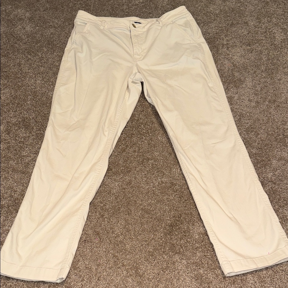L.L. Bean Women’s Tan Chinos - size 14P. B13